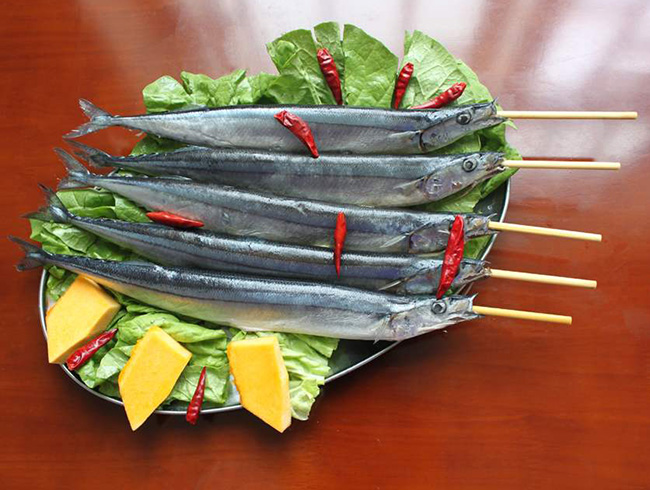 秋刀鱼串